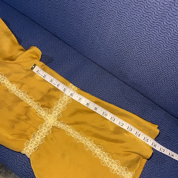 ModCloth Blouse - Picture 8 of 9